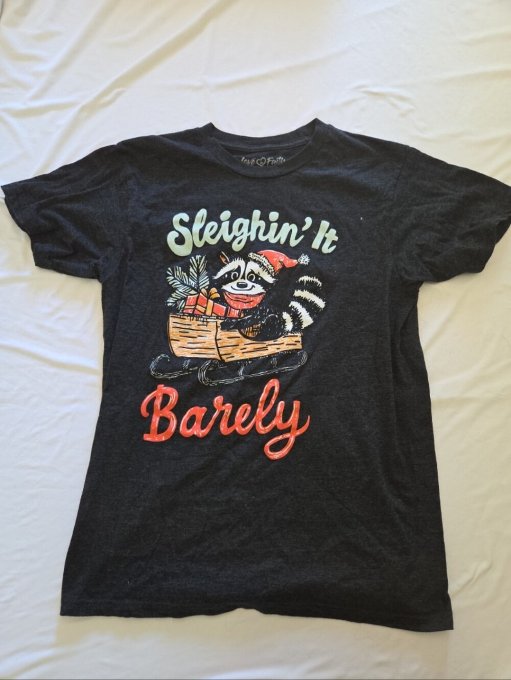 Love in faith Women's medium christmas sleighing shirt #JU4